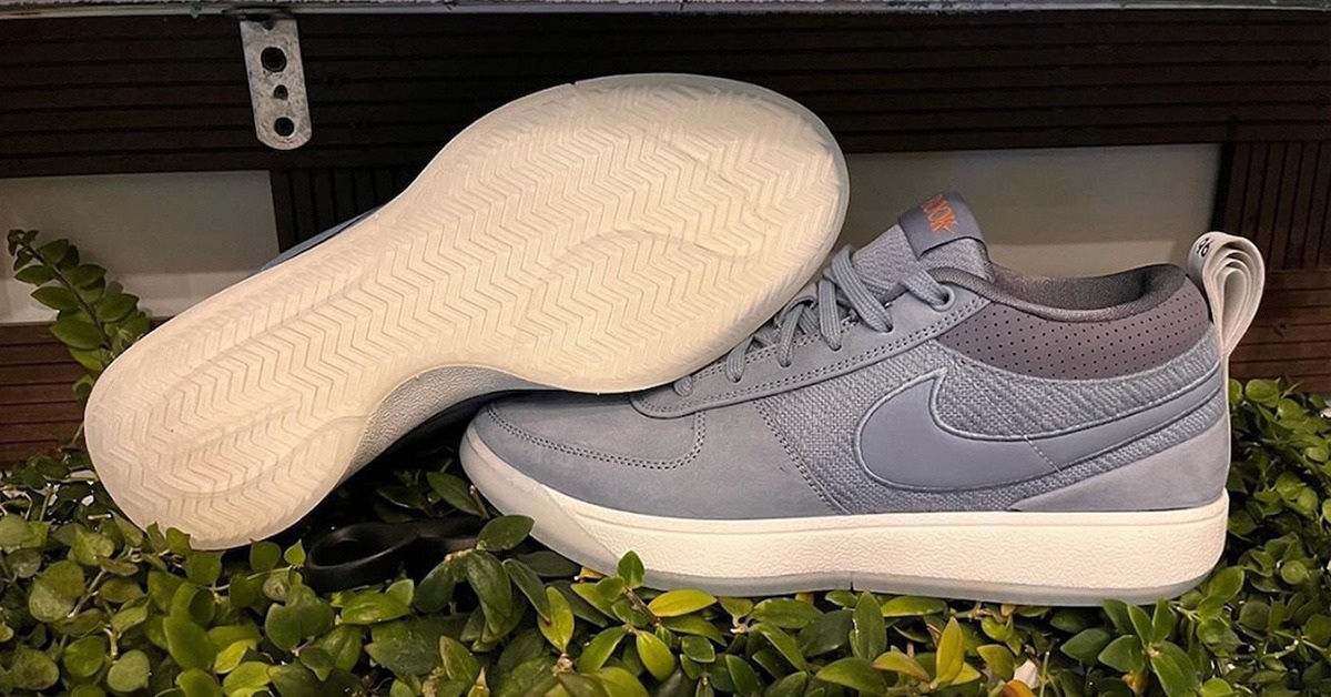 Nike Book 1 | Foot Locker